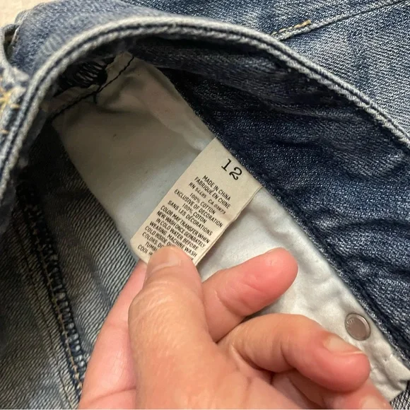 AE Denim Blue Women's Shorts sz 12 - Picture 2 of 3